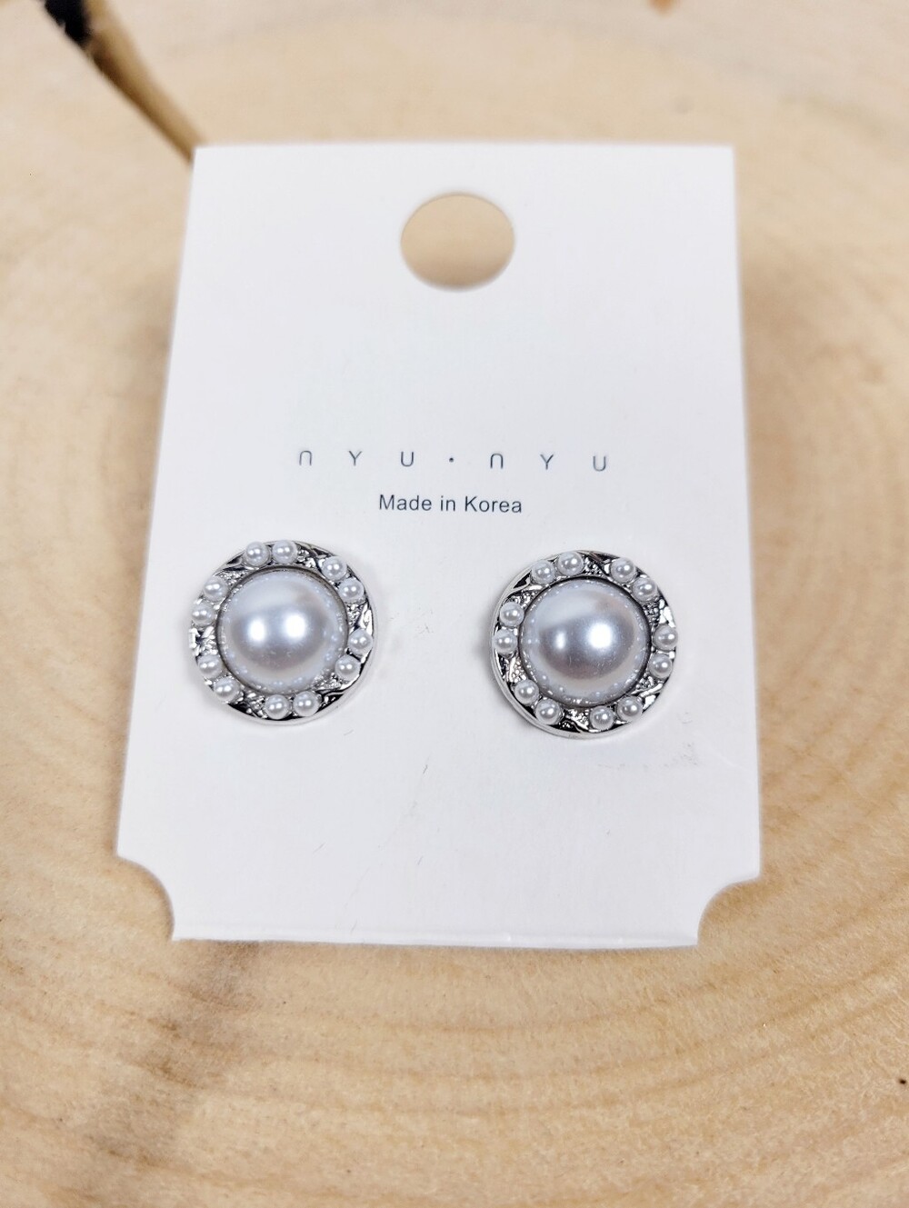 Brand New Silver Tone Grey Pearl Rhinestone Stud Earrings